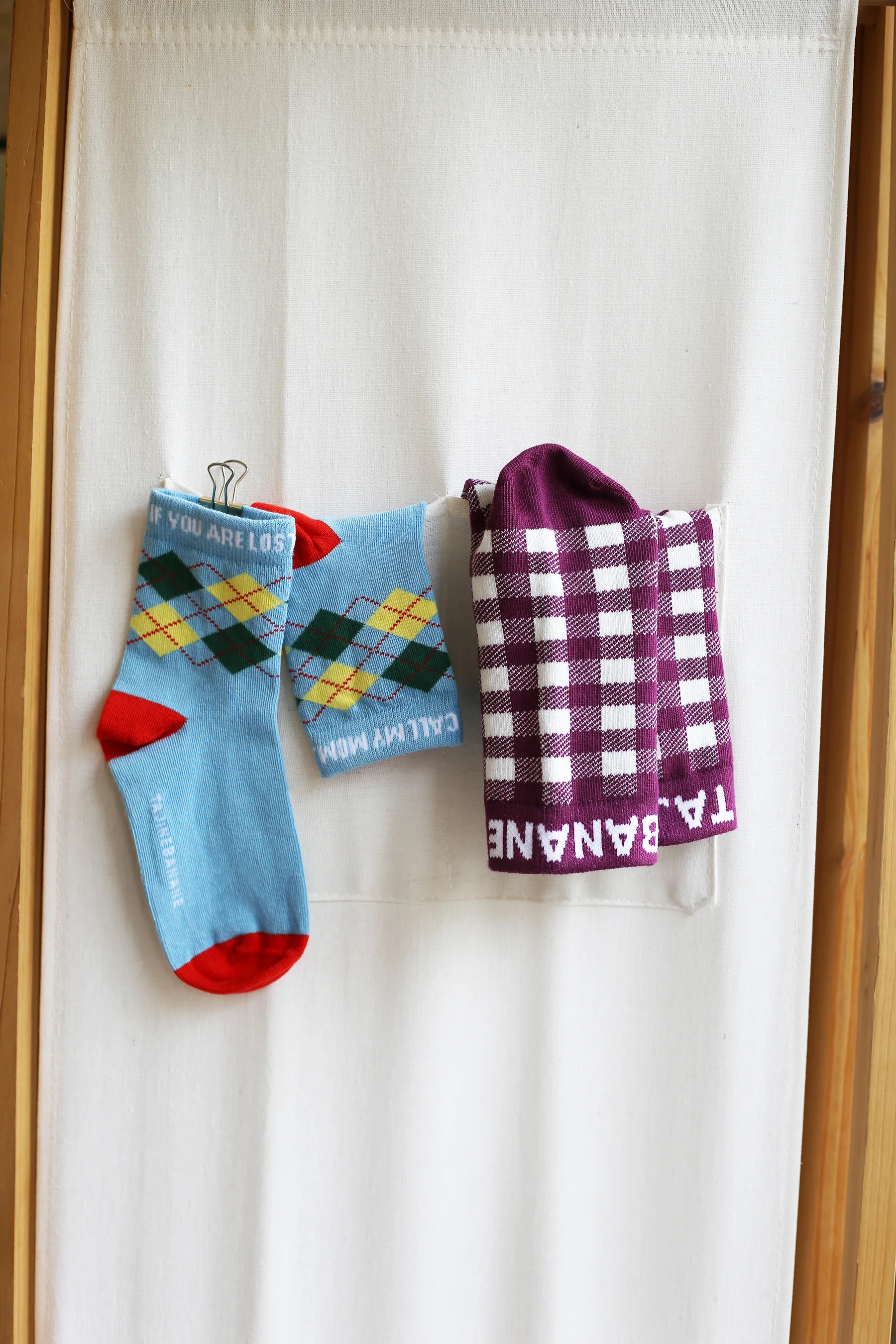 Kids-Socken Call My Mom - Image 3